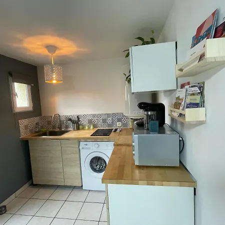 アパート Le First Auversois Avec Jardinet